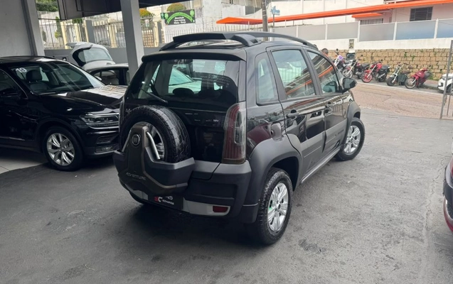 imagem-https://www.socarrao.com.br/sc-vehicle-images-prod/4311475/1791907685644-gb-71d2482.jpeg