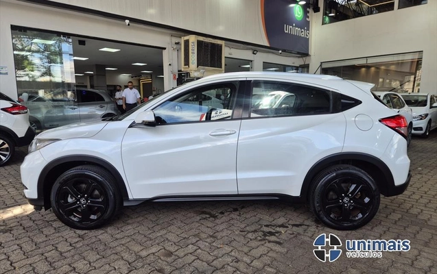 imagem-https://www.socarrao.com.br/sc-vehicle-images-prod/4311476/1791485025492-8ab7cd79-0074-4389-955e-179a07be05d020261008101117.jpeg