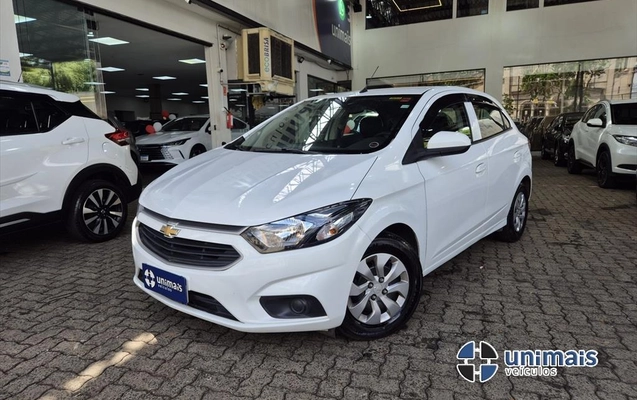 imagem-https://www.socarrao.com.br/sc-vehicle-images-prod/4311477/1791485057638-c9273857-8097-4c8d-8cd0-2a46e9d0336820261008101920.jpeg