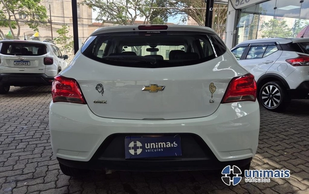 imagem-https://www.socarrao.com.br/sc-vehicle-images-prod/4311477/1791485057649-8f702d96-96e9-4c26-a5e2-b90556d0edfb20261008101919.jpeg
