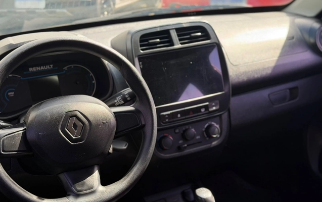 imagem-https://www.socarrao.com.br/sc-vehicle-images-prod/4311572/1791485435309-5K7hCJUC7SIRXhfaJfaCvjveStKHEsWB.jpg