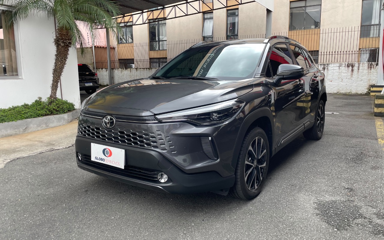 Toyota Corolla Cross 2025 Cinza — foto 1 de 3