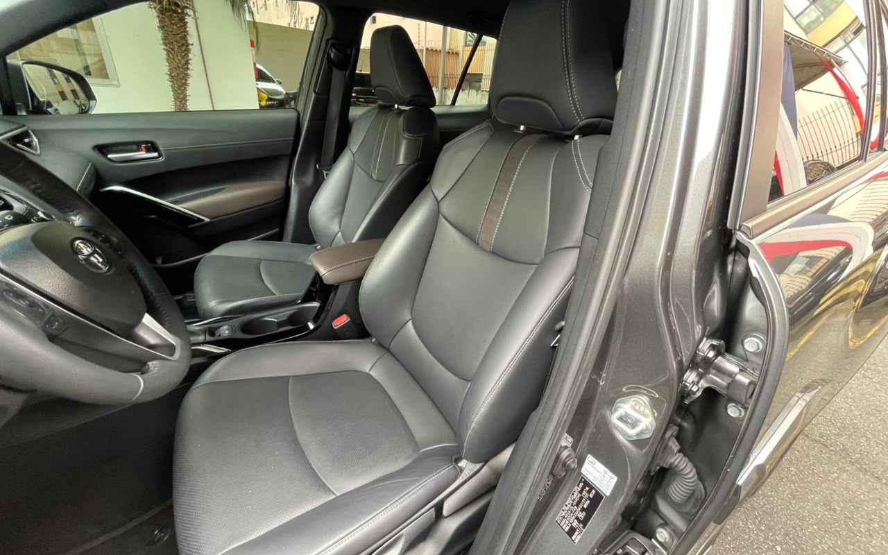 imagem-https://www.socarrao.com.br/sc-vehicle-images-prod/4311575/1791485458957-ZGVlNGJlYzUtMTJiNC00MzBiLTg5NWQtYTViYjI3MGJkMDM1LmpwZWc.jpeg