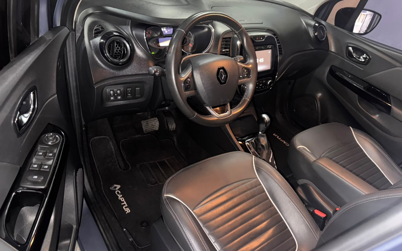 imagem-https://www.socarrao.com.br/sc-vehicle-images-prod/4311605/1791485628780-V2hhdHNBcHAgSW1hZ2UgMjAyNi0xMC0wOCBhdCAxNS4wNy4yMCAoMSkuanBlZw.jpeg