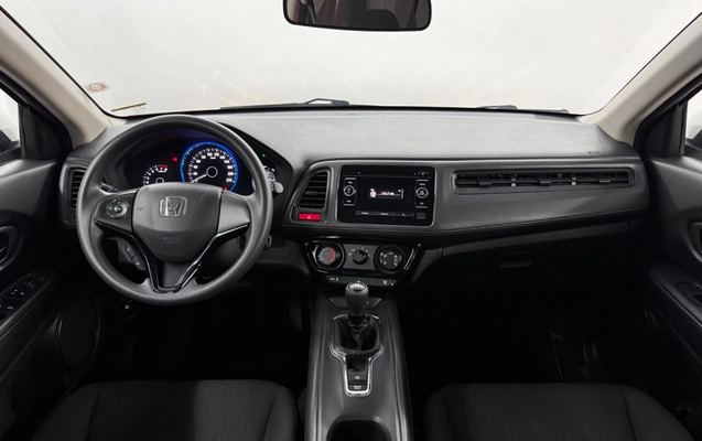 imagem-https://www.socarrao.com.br/sc-vehicle-images-prod/4311616/1791485662122-31025679-2f66-4ad5-9121-3710bd92611f.jpg
