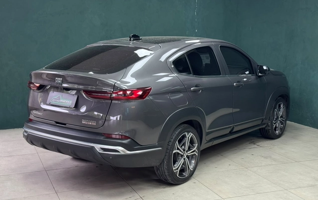 imagem-https://www.socarrao.com.br/sc-vehicle-images-prod/4311629/1791485699415-bbcf5190-3670-43ab-8f52-4bbda715889b.jpg