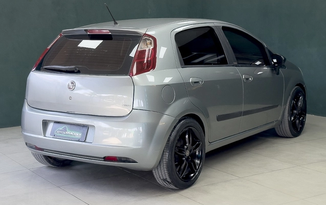 imagem-https://www.socarrao.com.br/sc-vehicle-images-prod/4311641/1791485795204-ce217717-8e13-42ef-bcd5-788b042db885.jpg