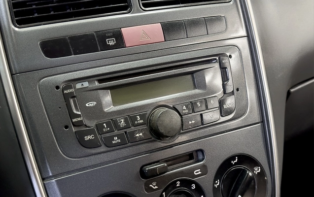 imagem-https://www.socarrao.com.br/sc-vehicle-images-prod/4311641/1791485795209-41de5f6d-b4f4-482f-85d2-5014e7fd8337.jpg