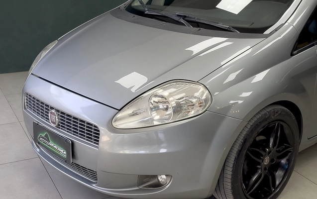 imagem-https://www.socarrao.com.br/sc-vehicle-images-prod/4311641/1791485795214-456aee26-d387-4072-8ad3-3b05d269ec89.jpg
