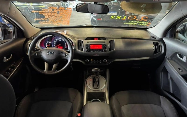 imagem-https://www.socarrao.com.br/sc-vehicle-images-prod/4311759/1791486213344-8504063_12_B_b7d11a7c0c.jpeg