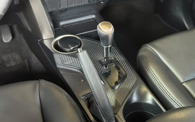 imagem-https://www.socarrao.com.br/sc-vehicle-images-prod/4311798/1791486470281-003_bb8abca47921e08f5c3cf32aeecd6357.jpg