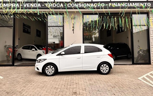 imagem-https://www.socarrao.com.br/sc-vehicle-images-prod/4312031/1791487065734-8225749_9_B_0a68815d02.jpeg