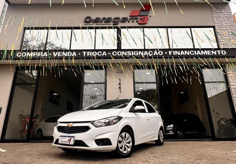 Chevrolet Onix 2017 Branco — foto 1 de 3