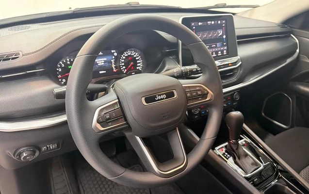 imagem-https://www.socarrao.com.br/sc-vehicle-images-prod/4312038/1791487221565-8542980_7_B_4eaf91fd7f.jpeg