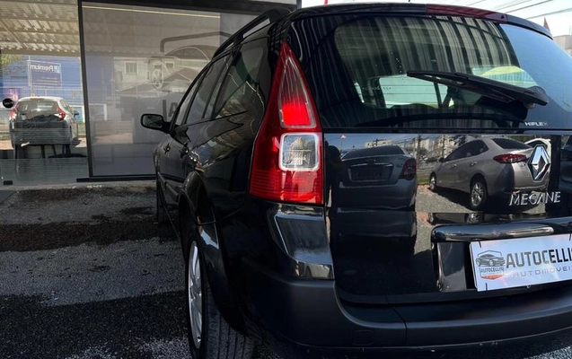 imagem-https://www.socarrao.com.br/sc-vehicle-images-prod/4312041/1791491640625-8555140_15_B_0cc1ab6991.jpeg