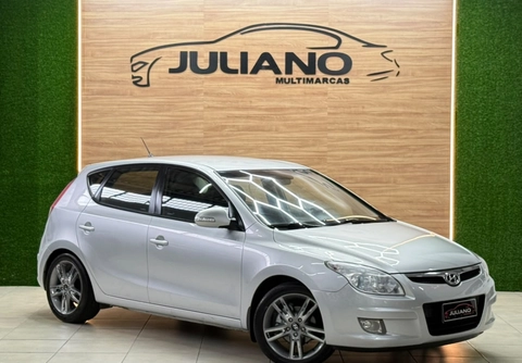 Hyundai i30 2010 Prata — foto 1 de 3