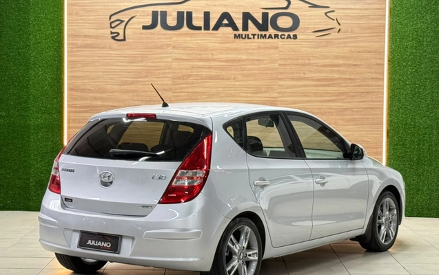 imagem-https://www.socarrao.com.br/sc-vehicle-images-prod/4312046/1791487293218-vHOAd1faUvkMl7eNeiI2ioOQX3Wv3XaT.jpg