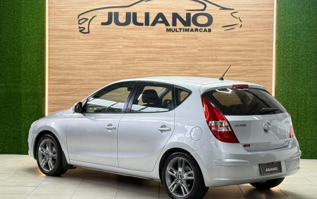 imagem-https://www.socarrao.com.br/sc-vehicle-images-prod/4312046/1791487293219-HhME3DTaHGURU5MKc5gj6yonZGb998xQ.jpg
