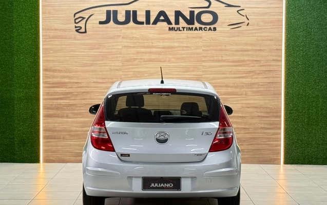 imagem-https://www.socarrao.com.br/sc-vehicle-images-prod/4312046/1791487293230-tgr2KpImaD1cr345dbU6zOTm6mKoUstc.jpg