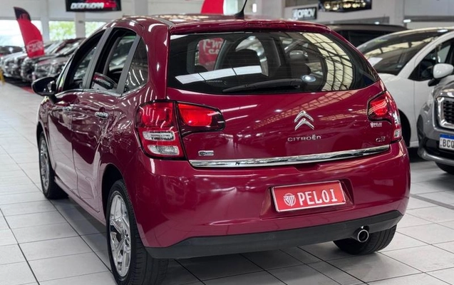 imagem-https://www.socarrao.com.br/sc-vehicle-images-prod/4312077/1791487432826-8547954_14_B_9d425b275c.jpeg