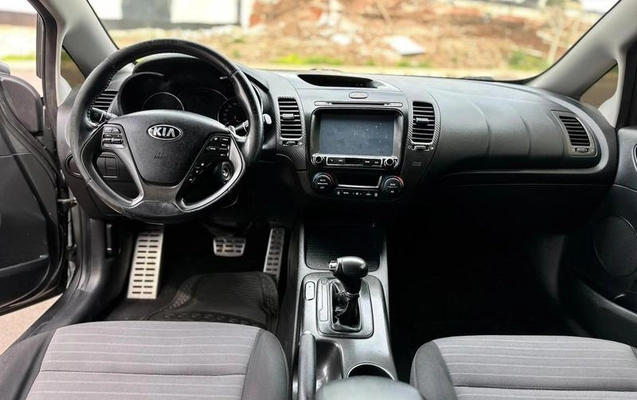 imagem-https://www.socarrao.com.br/sc-vehicle-images-prod/4312134/1791487716384-8556753_2_B_89d6a16e18.jpeg