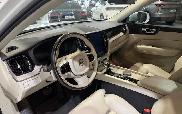 imagem-https://www.socarrao.com.br/sc-vehicle-images-prod/4312137/1791571623281-8556780_6_B_297f41044b.jpeg
