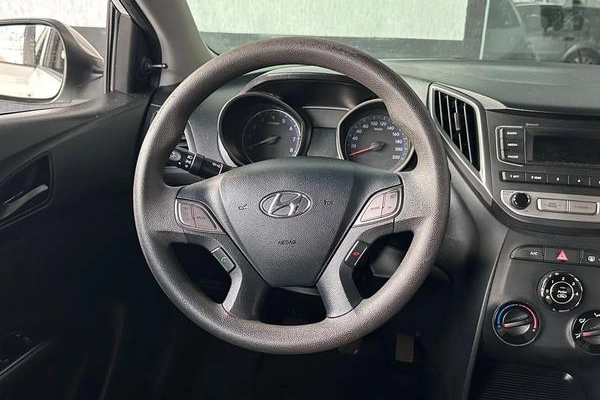 imagem-https://www.socarrao.com.br/sc-vehicle-images-prod/4312139/1791487866419-8556776_14_B_2fc5063e7a.jpeg