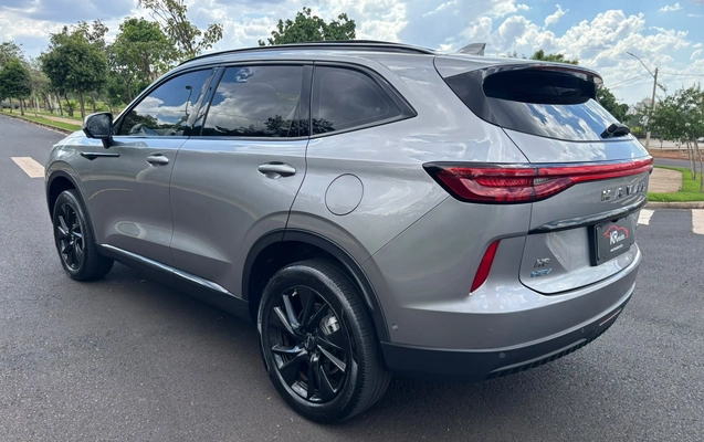 imagem-https://www.socarrao.com.br/sc-vehicle-images-prod/4312152/1791987695274-9bdebd6475ba45fb8c8c9a78dd7436e9_1791479835412.jpg