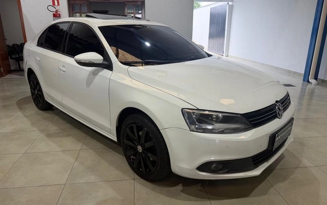 imagem-https://www.socarrao.com.br/sc-vehicle-images-prod/4312245/1792688210748-8541323_2_B_5cadba2d51.jpeg