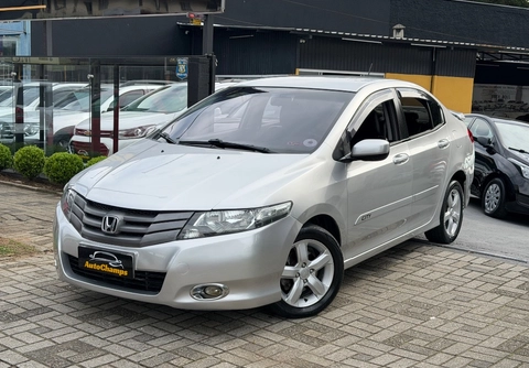 Honda City 2011 Prata — foto 1 de 3