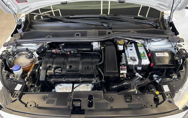 imagem-https://www.socarrao.com.br/sc-vehicle-images-prod/4312287/1791490626498-7650026_5_B_ade96bd1be.jpeg