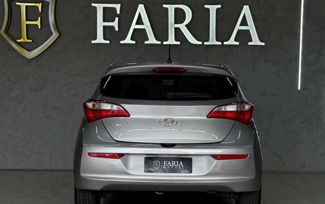 imagem-https://www.socarrao.com.br/sc-vehicle-images-prod/4312288/1791982745279-3b0e5769-4637-4b43-8fc4-08f3a00c8885.jpg