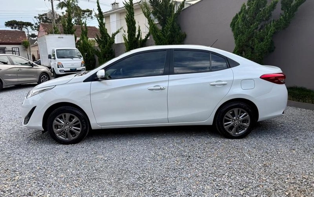 imagem-https://www.socarrao.com.br/sc-vehicle-images-prod/4312295/1791488997005-8501240_17_B_27adef1e7d.jpeg