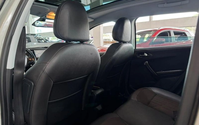 imagem-https://www.socarrao.com.br/sc-vehicle-images-prod/4312296/1791814145240-8528571_0_B_1bd5a077eb.jpeg