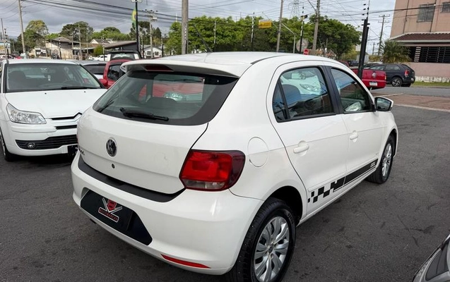 imagem-https://www.socarrao.com.br/sc-vehicle-images-prod/4312300/1791570169362-8540428_4_B_e96454d5a6.jpeg