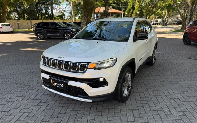 imagem-https://www.socarrao.com.br/sc-vehicle-images-prod/4312312/1791489116916-ddbe2e28-23dc-4bcb-bcb3-73bd4d597dbf.jpg