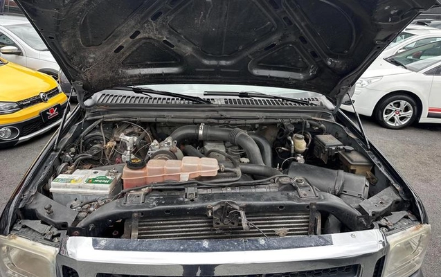 imagem-https://www.socarrao.com.br/sc-vehicle-images-prod/4312377/1791489374871-8555919_7_B_972ea350d4.jpeg