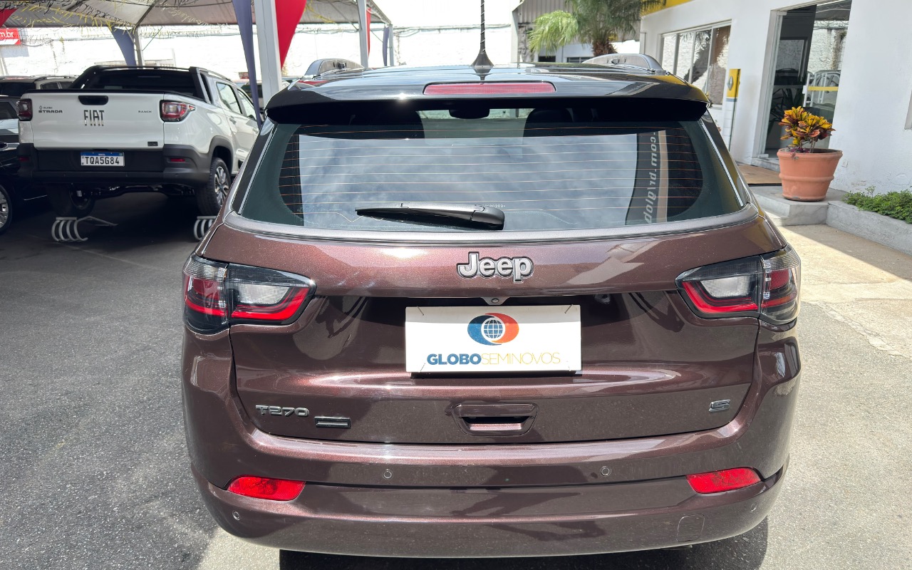 imagem-https://www.socarrao.com.br/sc-vehicle-images-prod/4312378/1791489382225-OWFkY2NkMjctYzY3Yy00Zjc3LWE5YzItYjFmZTIyNjRhZTBiLmpwZWc.jpeg