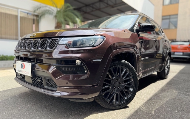 imagem-https://www.socarrao.com.br/sc-vehicle-images-prod/4312378/1791489382277-NDgwMzUzZWYtMDU1My00OGUzLWJiYjYtZWJiMTM0ZjQ3YTkxLmpwZWc.jpeg