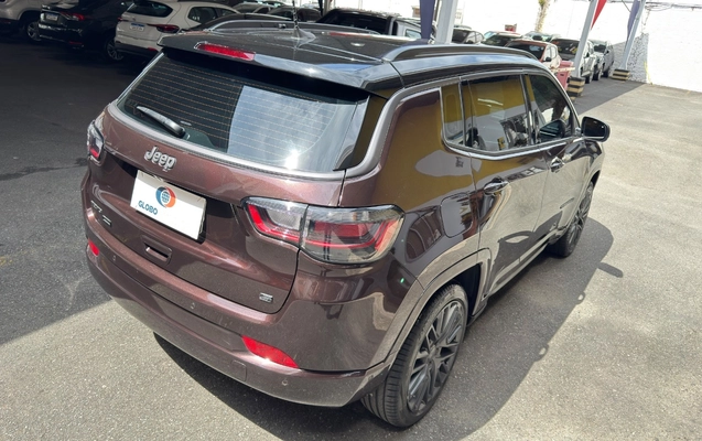 imagem-https://www.socarrao.com.br/sc-vehicle-images-prod/4312378/1791489383125-MTU4NmMzYjQtY2E4Yi00OTk4LTkxYTktMmQ3NjViNjZkMzQyLmpwZWc.jpeg
