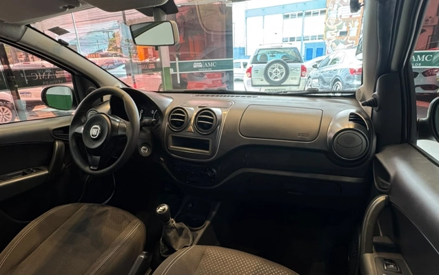 imagem-https://www.socarrao.com.br/sc-vehicle-images-prod/4312390/1791489436050-V2hhdHNBcHAgSW1hZ2UgMjAyNi0xMC0wOCBhdCAxNi4zMi41My5qcGVn.jpeg