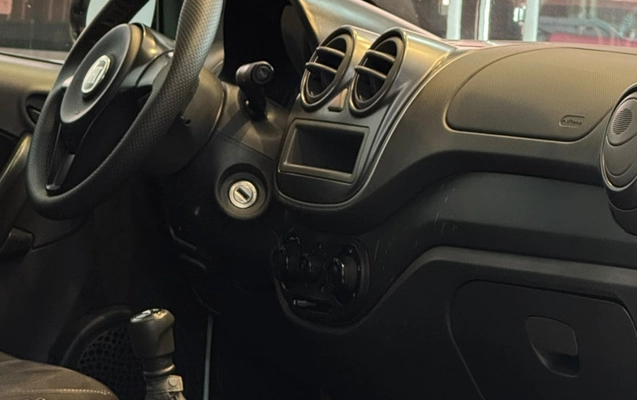 imagem-https://www.socarrao.com.br/sc-vehicle-images-prod/4312390/1791489436358-V2hhdHNBcHAgSW1hZ2UgMjAyNi0xMC0wOCBhdCAxNi4zMi41MyAoNCkuanBlZw.jpeg
