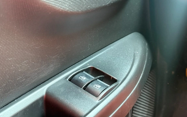 imagem-https://www.socarrao.com.br/sc-vehicle-images-prod/4312405/1791489563935-V2hhdHNBcHAgSW1hZ2UgMjAyNi0xMC0wOCBhdCAxNC4xMC4wMyAoMikuanBlZw.jpeg