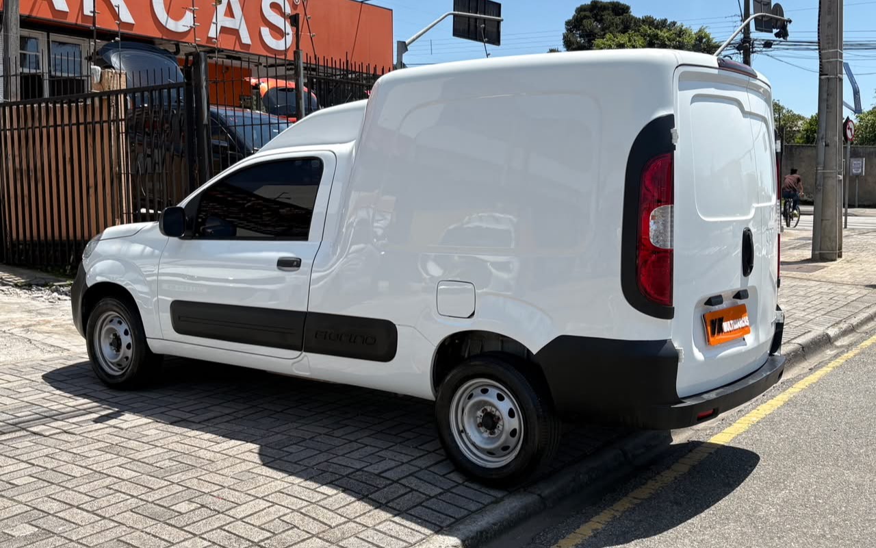 imagem-https://www.socarrao.com.br/sc-vehicle-images-prod/4312405/1791489564044-V2hhdHNBcHAgSW1hZ2UgMjAyNi0xMC0wOCBhdCAxNC4xMC4wNCAoMSkuanBlZw.jpeg