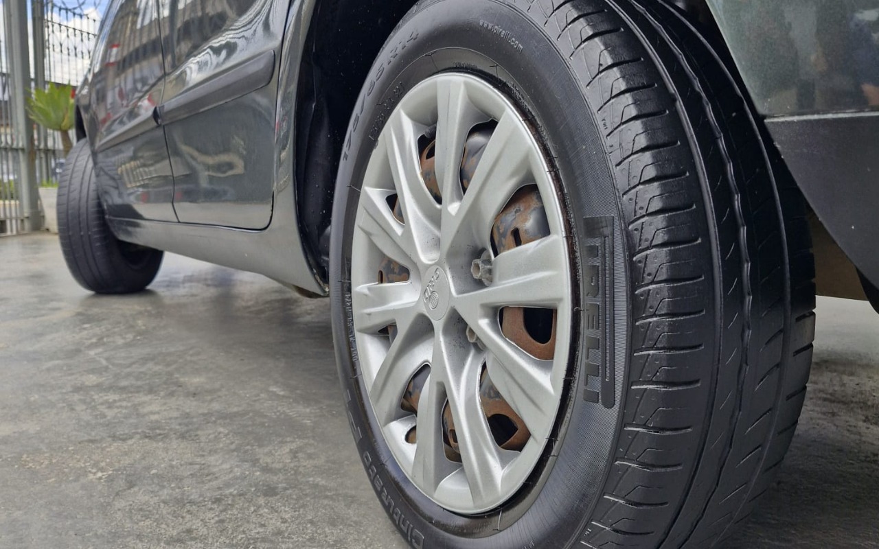 imagem-https://www.socarrao.com.br/sc-vehicle-images-prod/4312422/1791489915647-MTkuanBlZw.jpeg