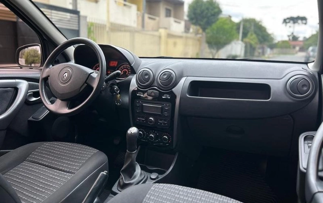 imagem-https://www.socarrao.com.br/sc-vehicle-images-prod/4312454/1791490085912-8535407_2_B_124a18c163.jpeg