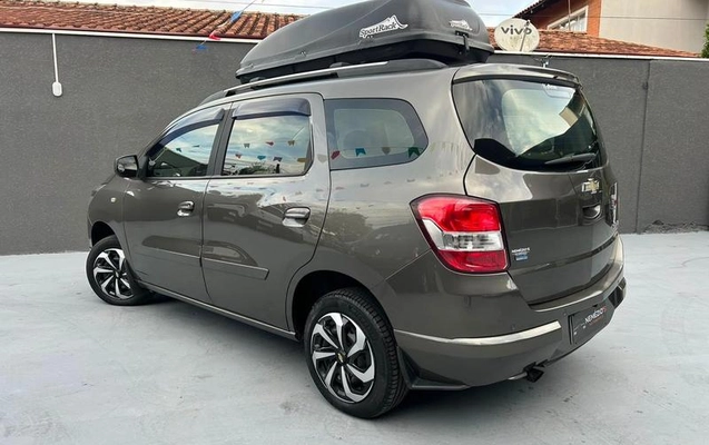 imagem-https://www.socarrao.com.br/sc-vehicle-images-prod/4312463/1791490155014-8272611_14_B_6c80940215.jpeg
