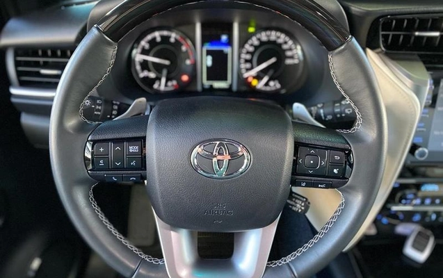imagem-https://www.socarrao.com.br/sc-vehicle-images-prod/4312491/1791490431804-8557028_3_B_1e3daa42e9.jpeg
