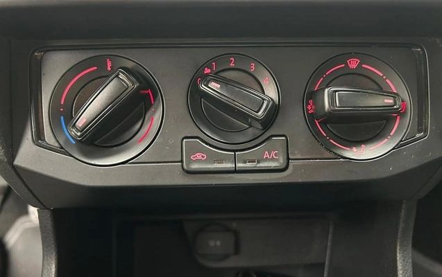 imagem-https://www.socarrao.com.br/sc-vehicle-images-prod/4312496/1792095284950-8487905_3_B_80d84bb819.jpeg