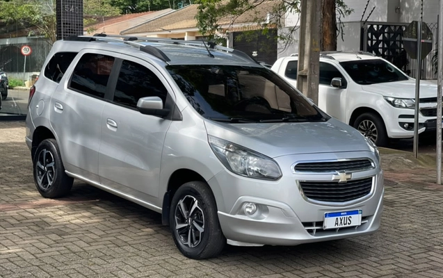 imagem-https://www.socarrao.com.br/sc-vehicle-images-prod/4312564/1791490666257-4_030018.jpg